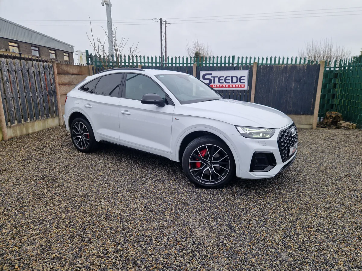2022 Audi Q5 Sportback Edition 1 E Quattro 299PS - Image 3