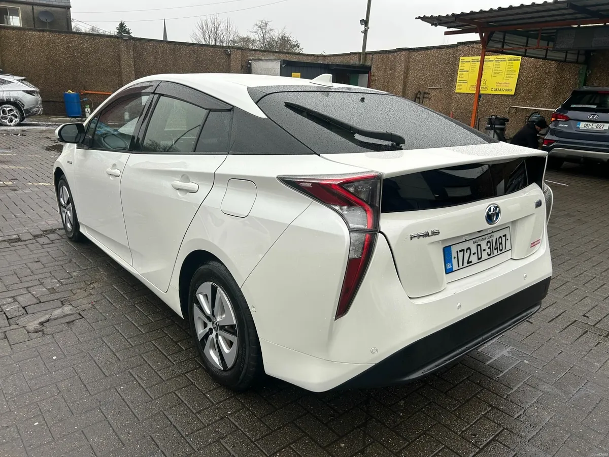 Toyota Prius 2017 AUTO NCT01/28 - Image 4