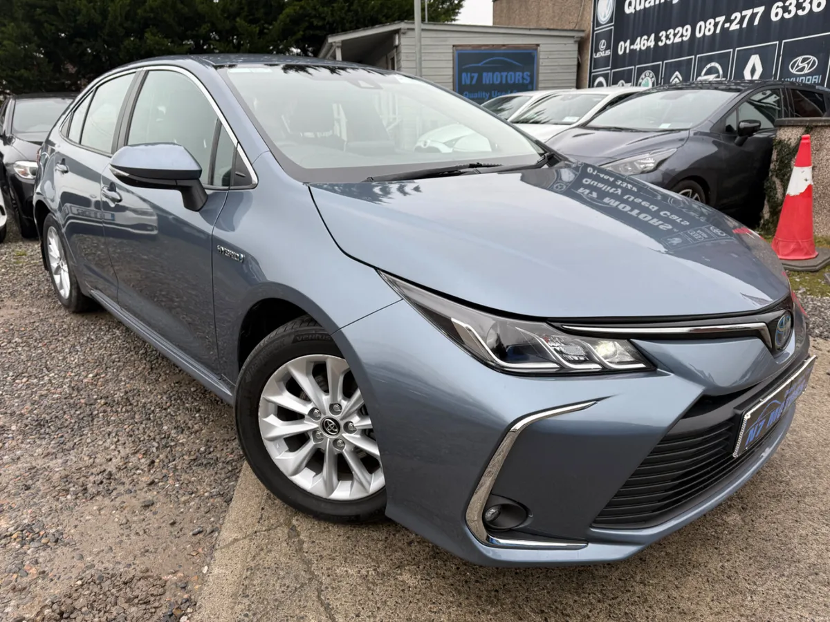 2020 Toyota Corolla LUNA SAL AUTO - Image 1