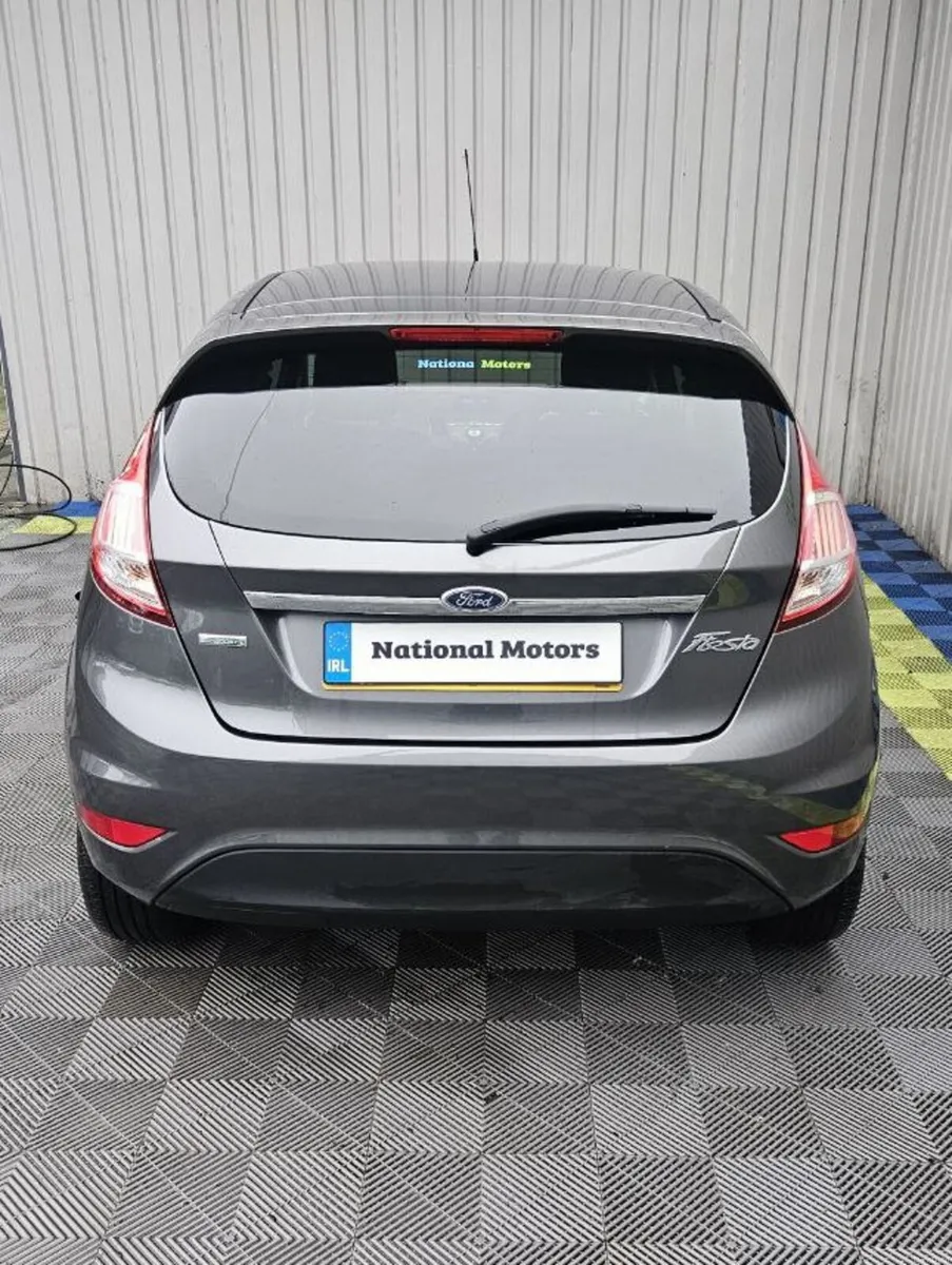 2016 Ford Fiesta TITANIUM 1.0 Petrol - Image 4
