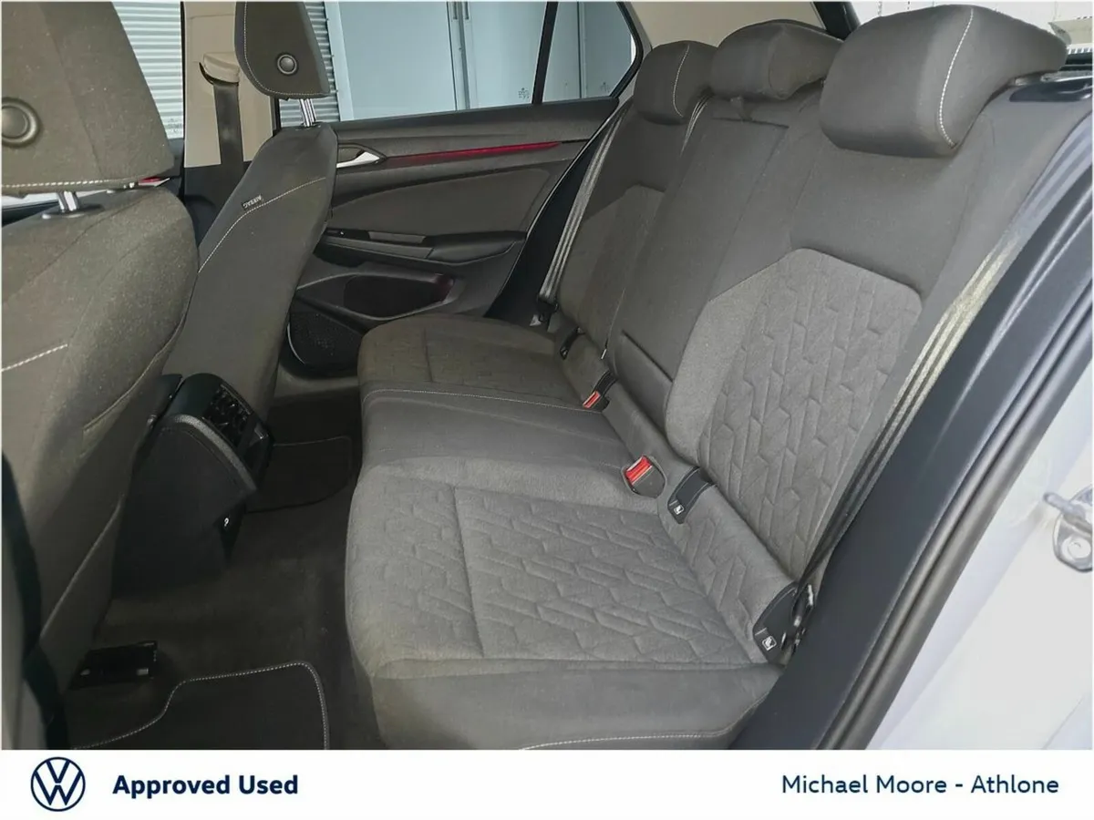 Volkswagen Golf GOLF EDITION 75 2.0 TDI 116BHP - Image 6