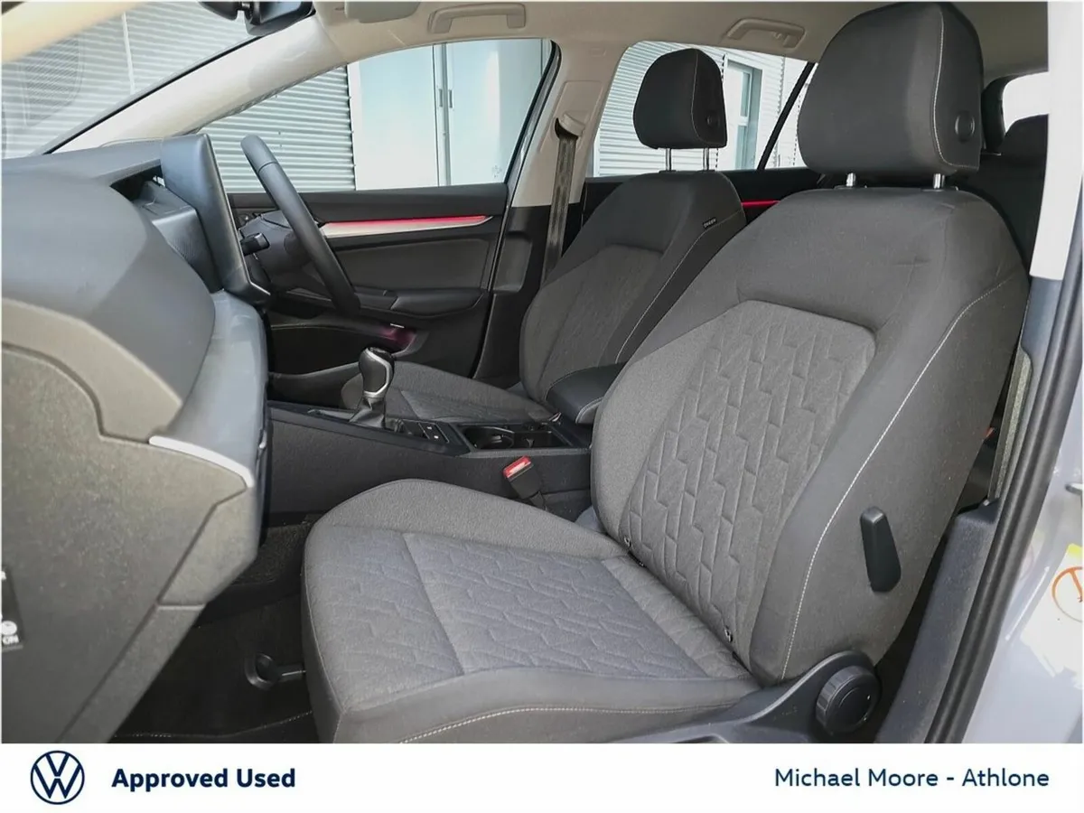 Volkswagen Golf GOLF EDITION 75 2.0 TDI 116BHP - Image 4