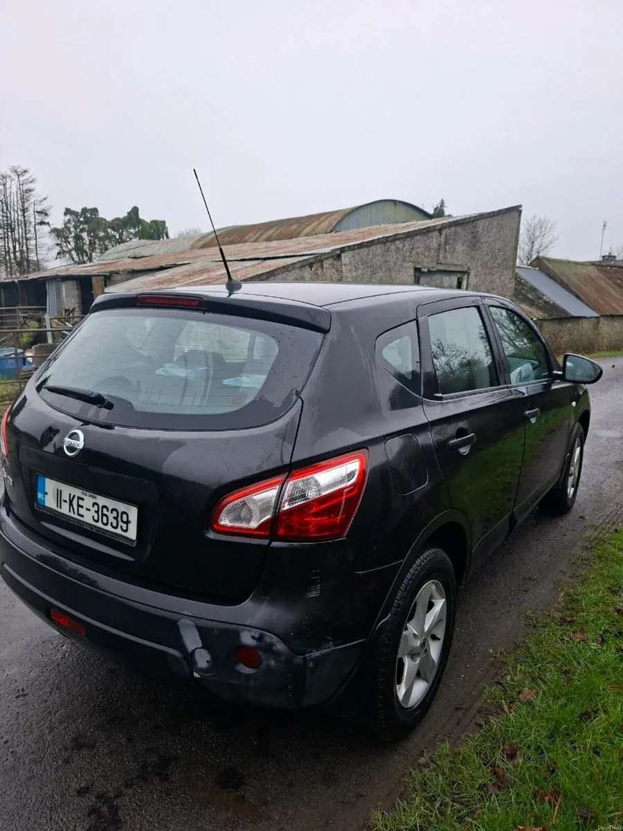 NISSAN QASHQAI 2011 ONLY 120KM - Image 4