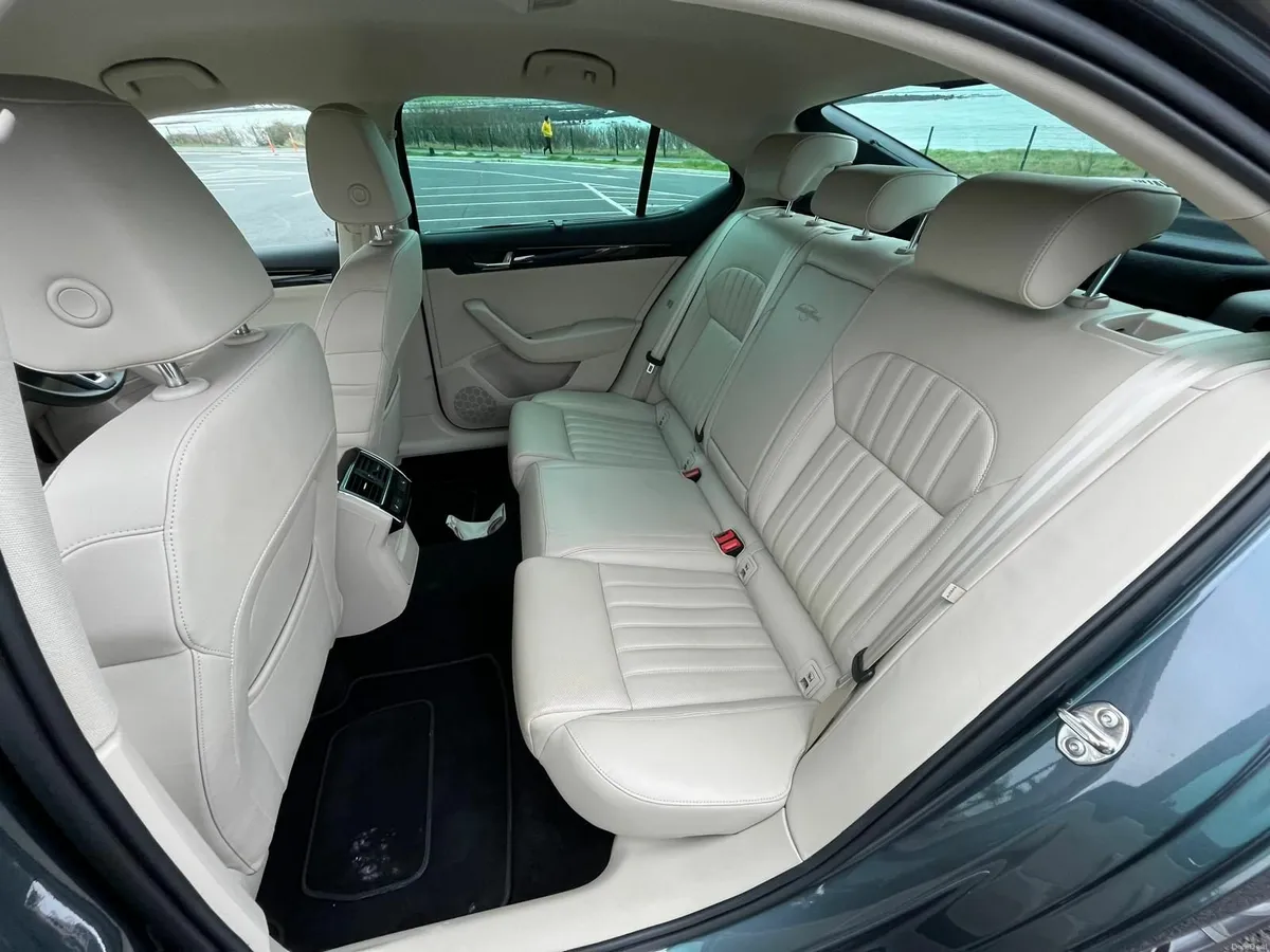 Skoda Superb 2019 L&K 190PS - Image 4