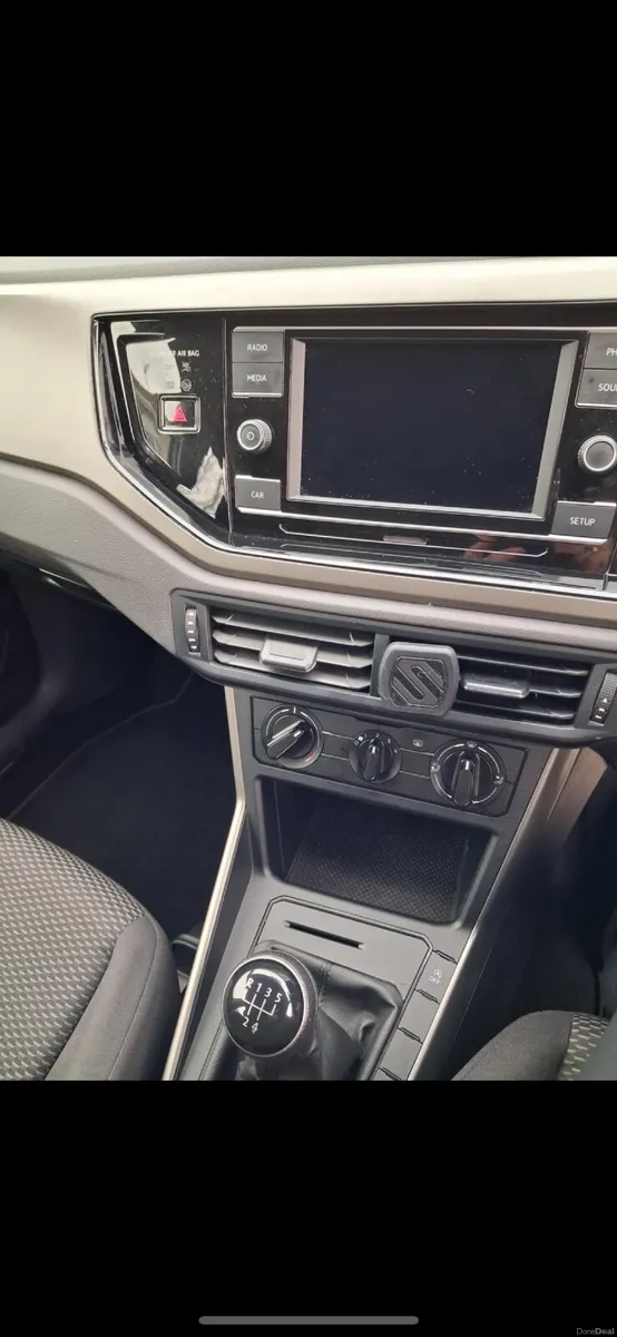 Volkswagen Polo 2019 - Image 4