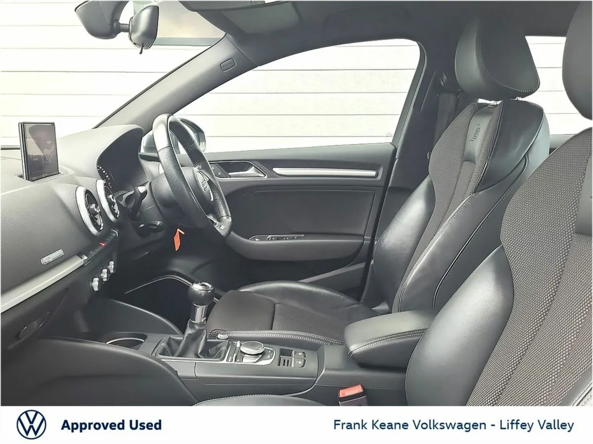 Audi A3 S-LINE ULTRA 1.5TFSI 150BHP *ONE OWNER FRO - Image 4