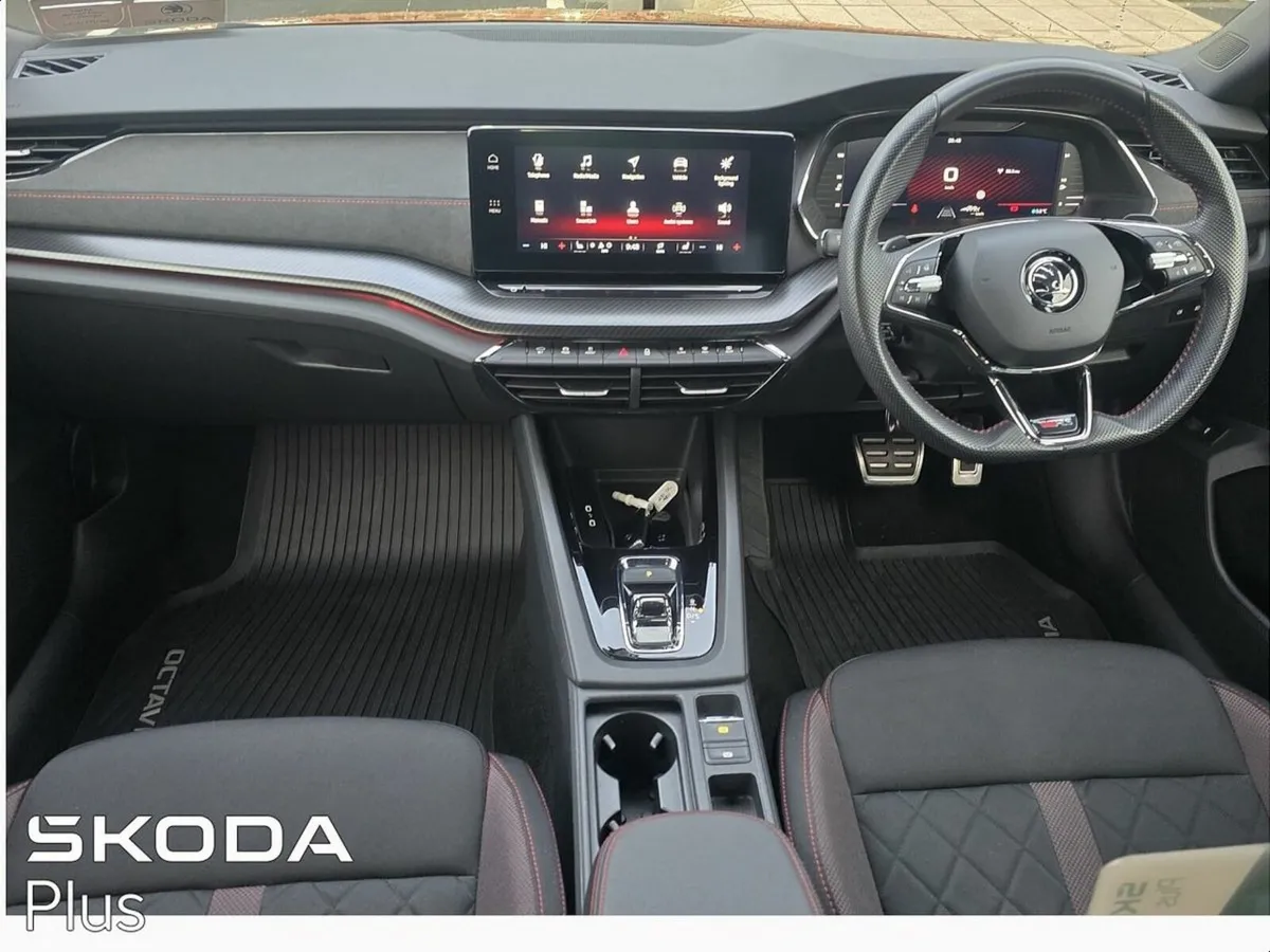 Skoda Octavia OCTAVIA RS 2.0TDI 200HP DSG - Image 2