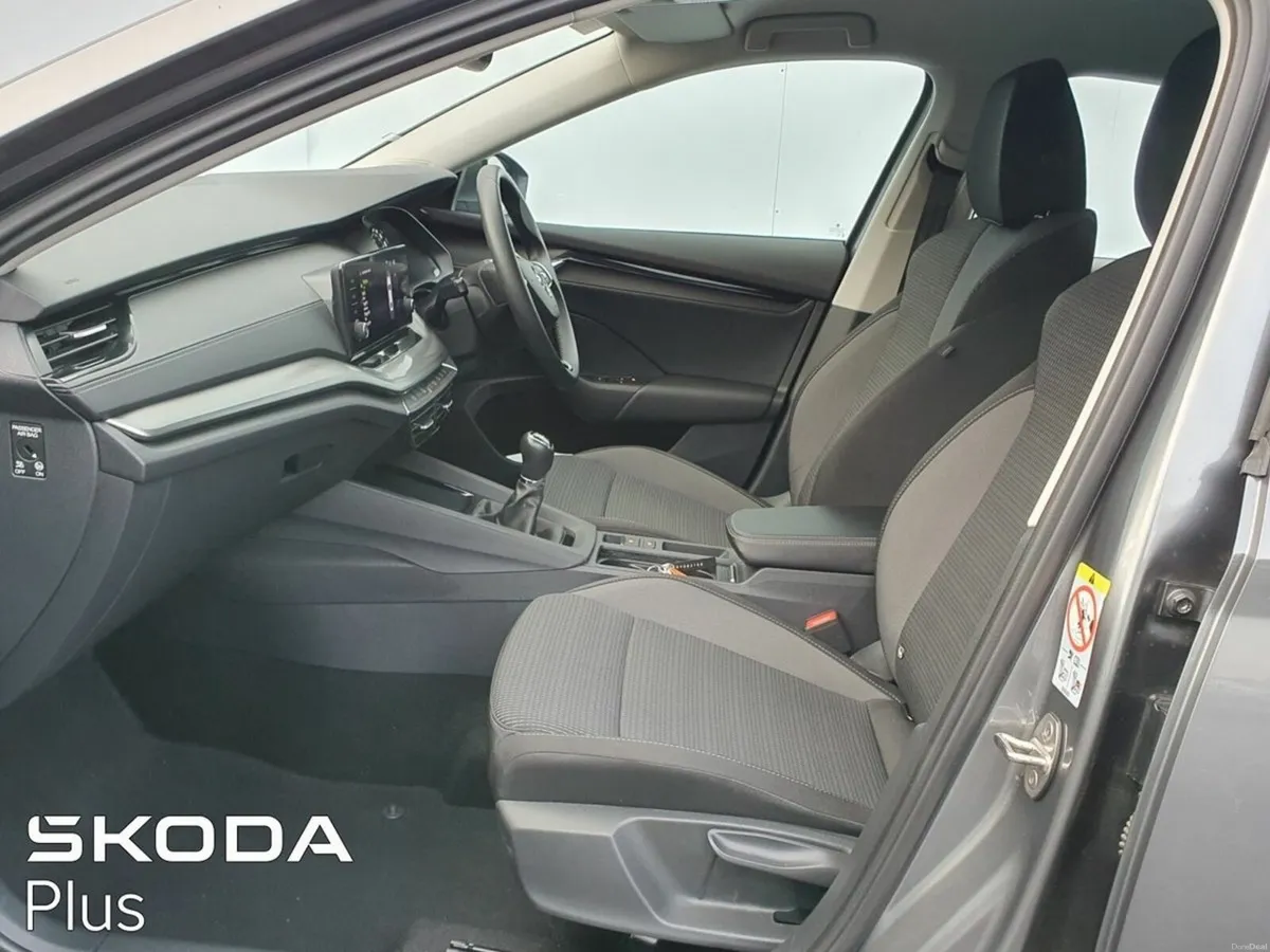 Skoda Octavia OCTAVIA AMB 1.0TSI 110HP "Call Evan - Image 4