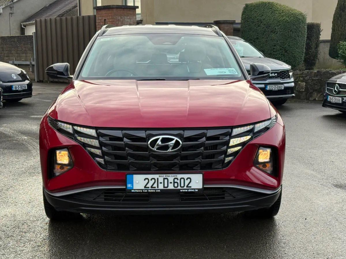 Hyundai Tucson 4WD Executive PHEV Auto 2 Tone Roof - Image 2
