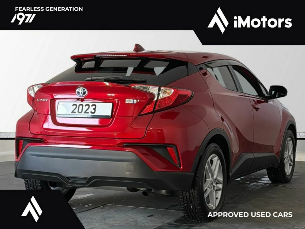 Toyota C-HR HYBRID S AUTOMATIC - Image 3