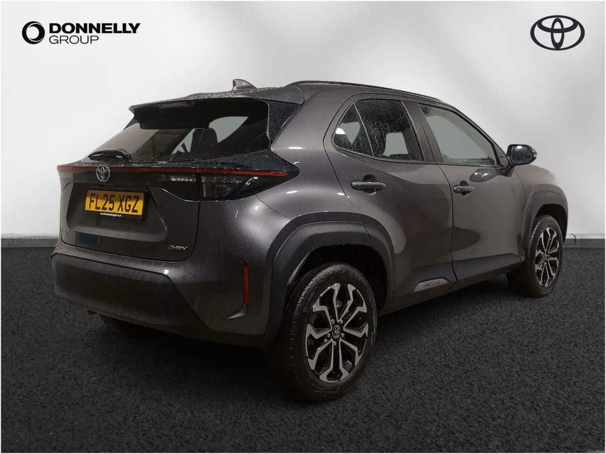 Toyota Yaris Cross Estate Design - Image 4