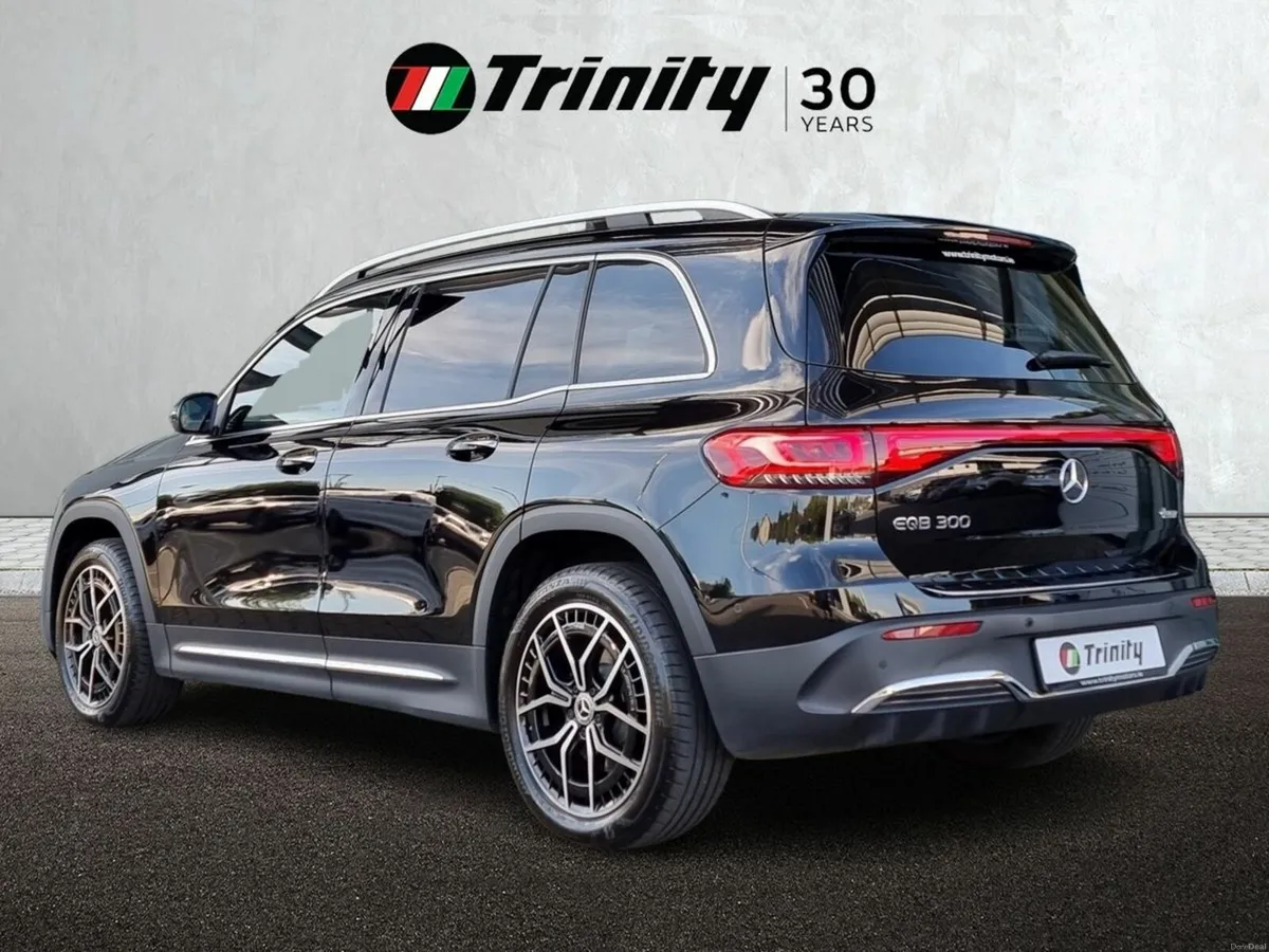 Mercedes-Benz EQB ** 7 SEATER ** AMG PREMIUM ** SU - Image 3