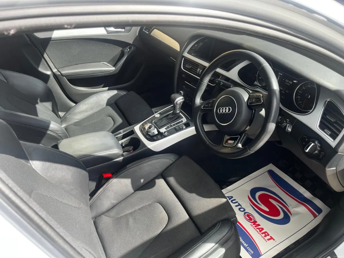 Audi A4 S LINE QUATTRO ESTATE 2.0 AUTOMATIC - Image 4