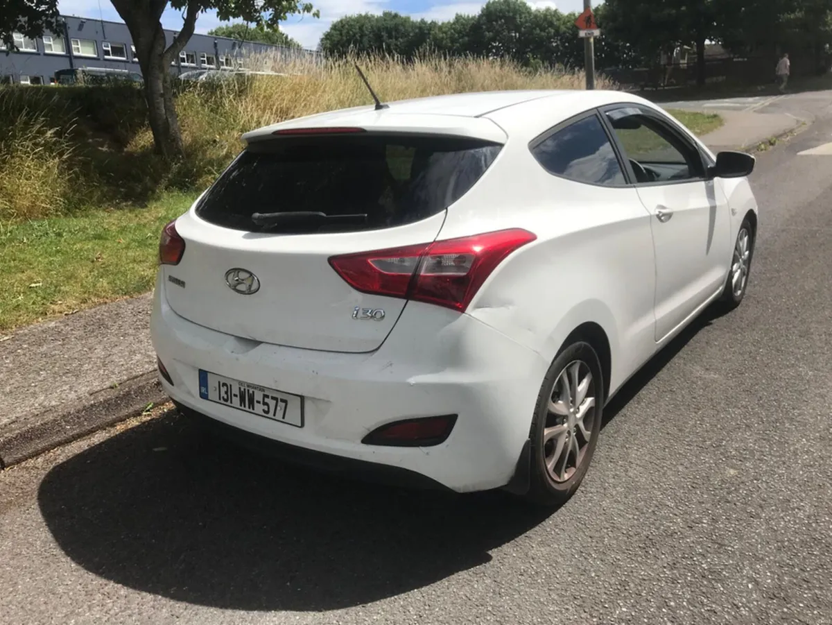Hyundai i30 PRO 3DR Van TRADE SALE - Image 5