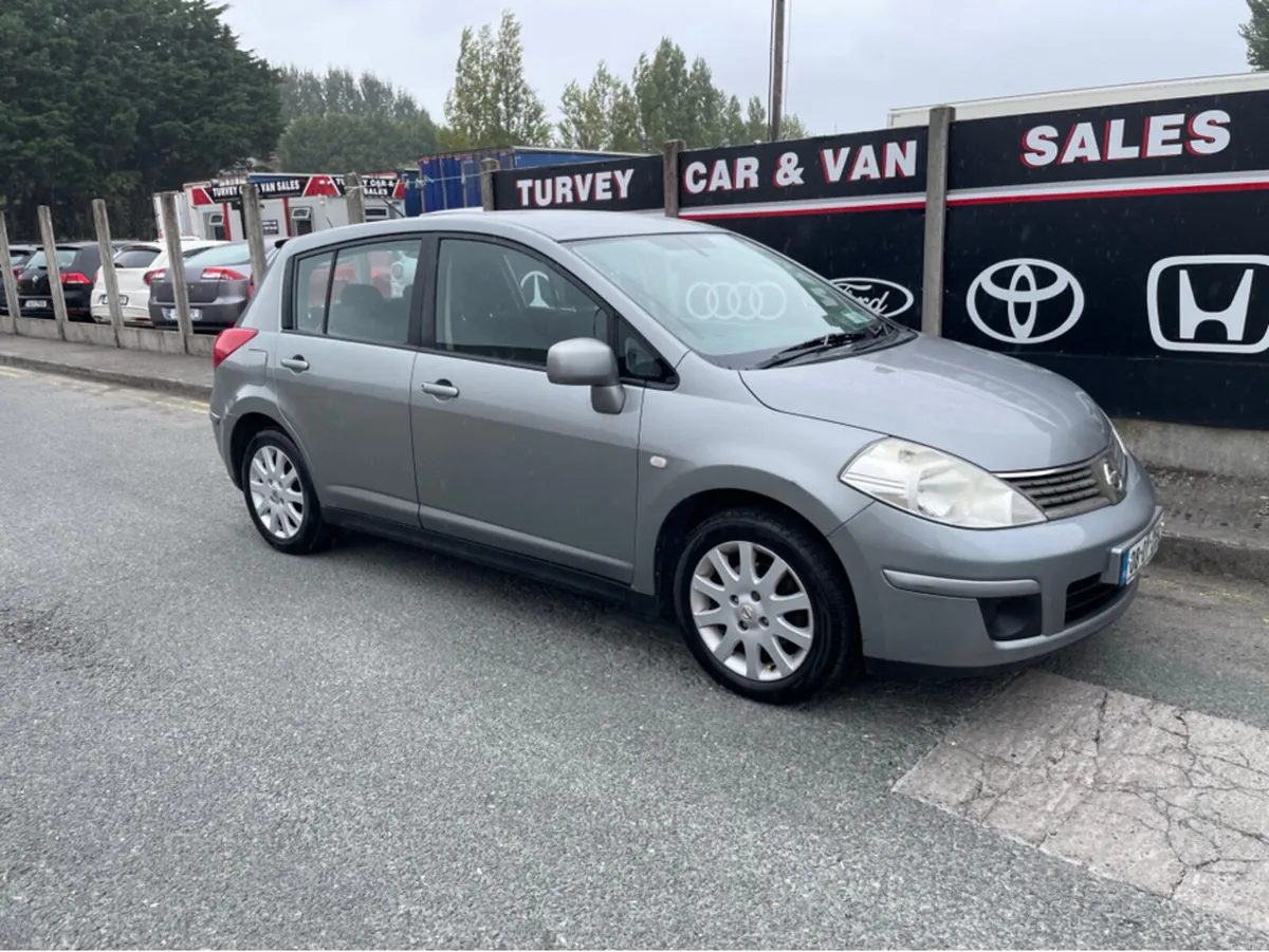 Nissan Tiida 1.6 5DR SE - Image 2