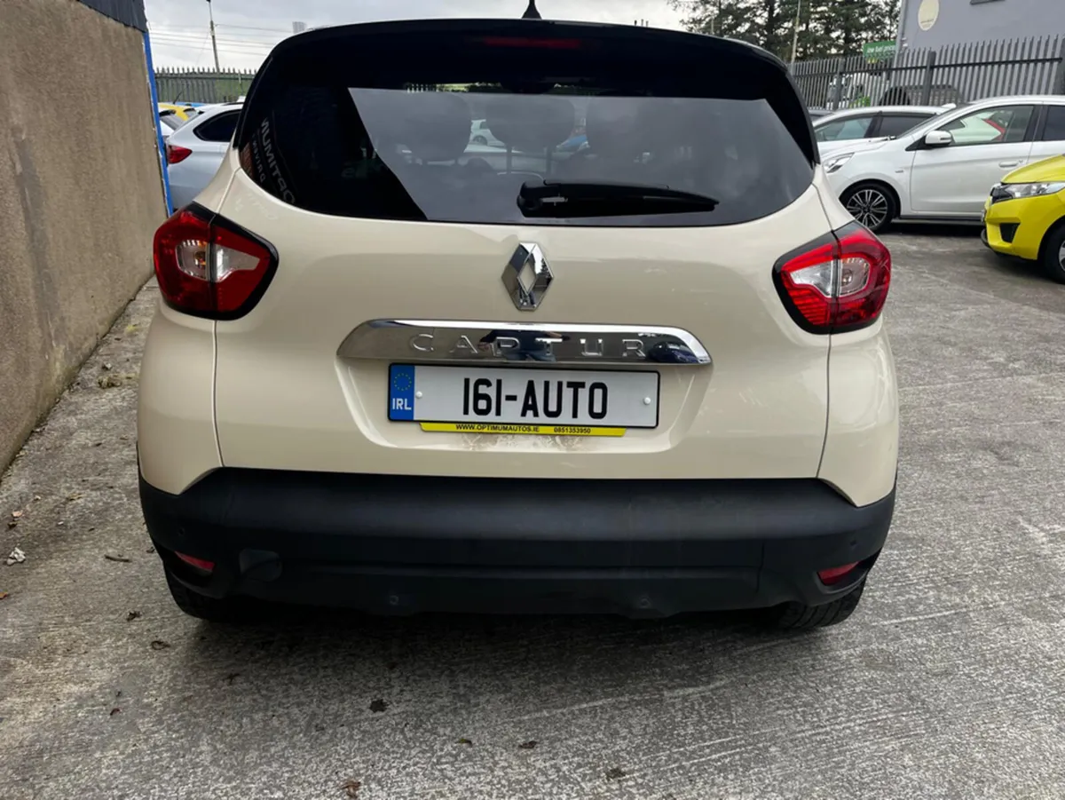 Renault Captur Captur 1.2 high spec model fully lo - Image 4