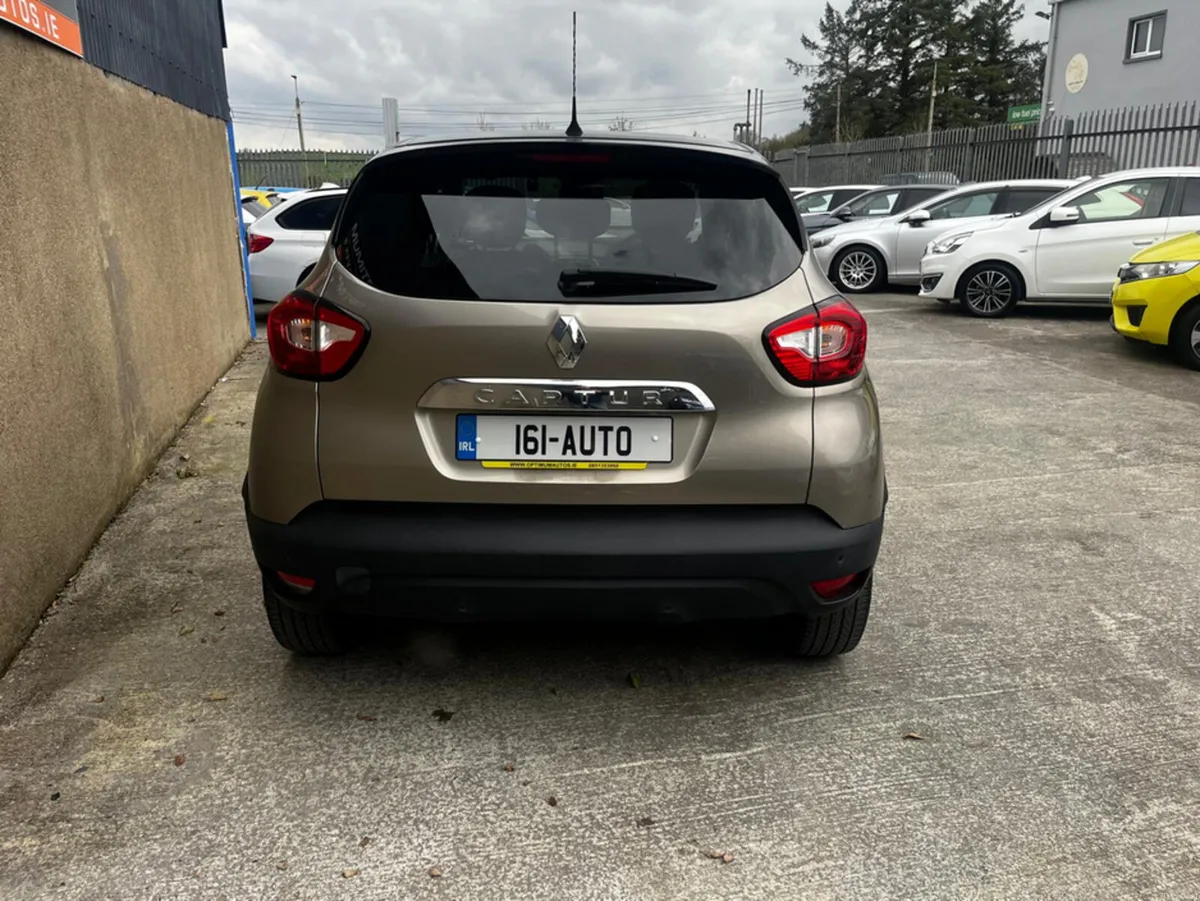 Renault Captur Captur 1.2 petrol auto fully loaded - Image 4