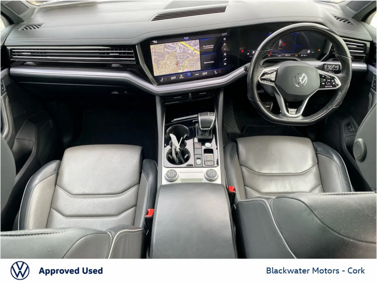 Volkswagen Touareg RLINE 3.0TDI 4MOTION 286BHP 5DR - Image 3