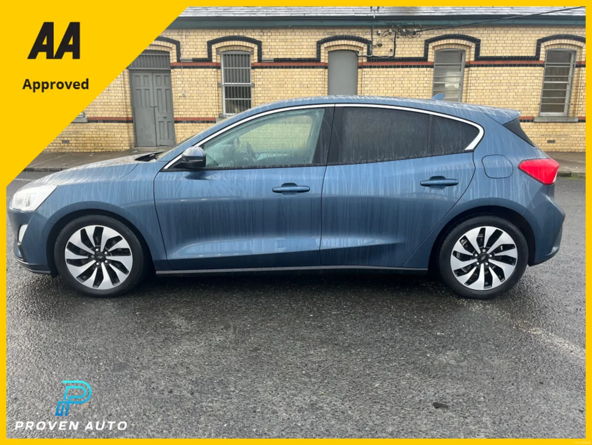 Ford Focus ZETEC 1.5TDCI *1 YEAR UNLIMITED MILEAGE - Image 2