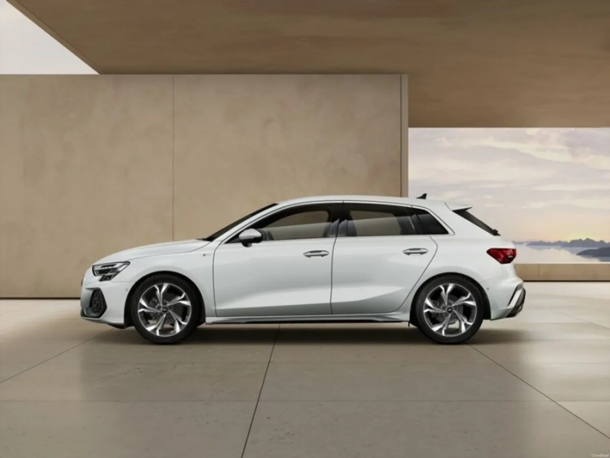 Audi A3 SPORTBACK 30TDI 115BHP S-LINE BLACK EDITIO - Image 4