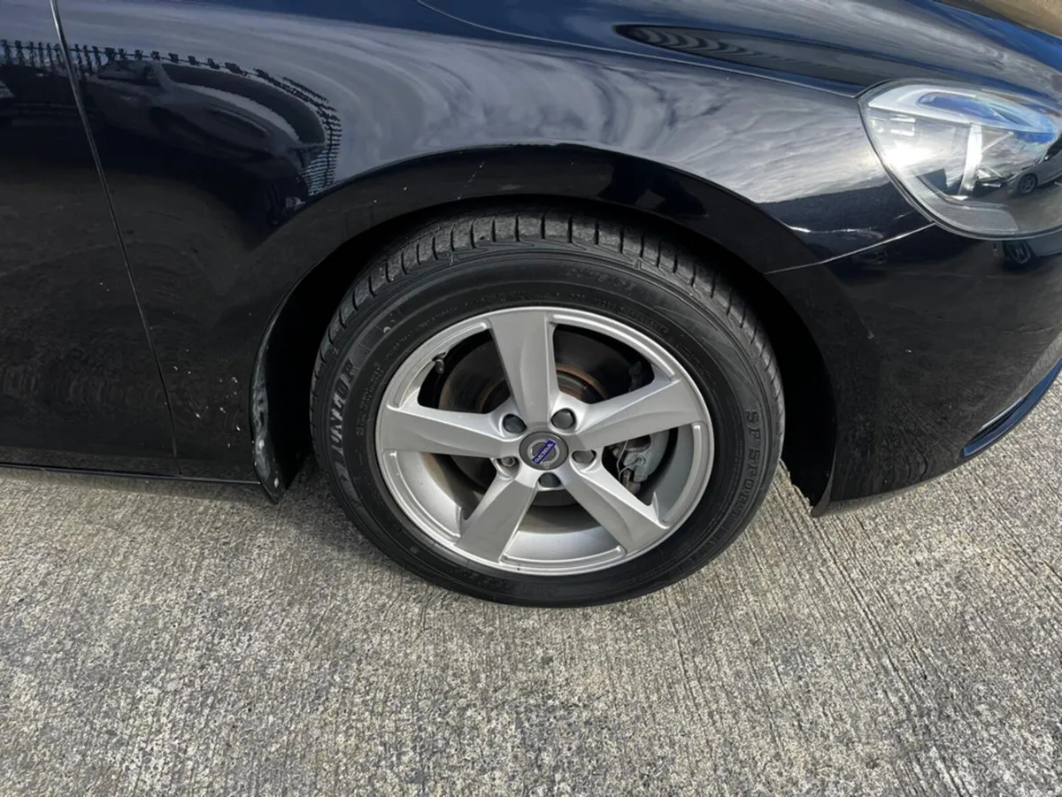 Volvo V40 Volvo V40 T4 - Image 3
