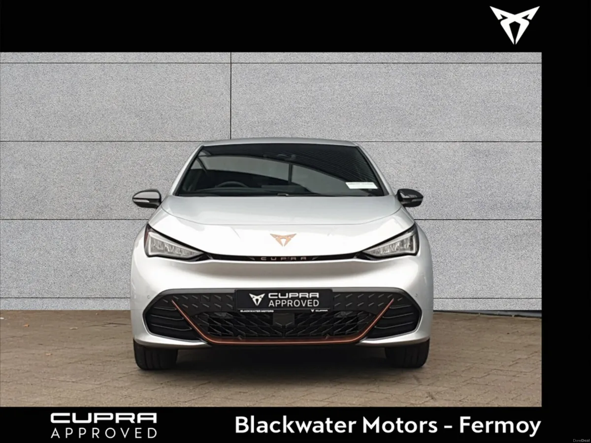 Cupra Born BORN e-Boost (231hp) 59kWh BEV - Image 2
