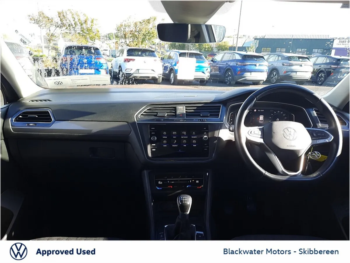 Volkswagen Tiguan Allspace 2.0TDI 150BHP LIFE WITH - Image 3