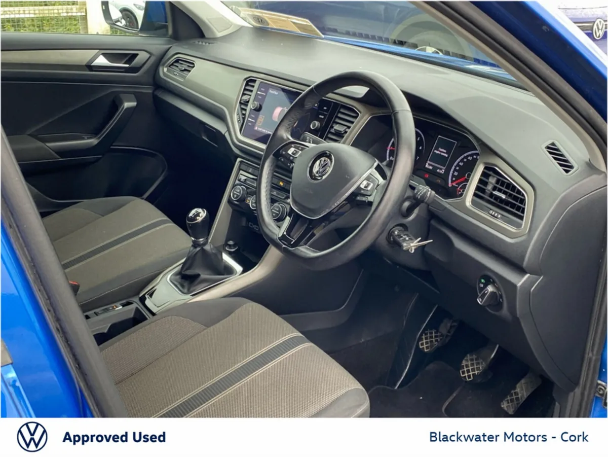 Volkswagen T-Roc 1.0TSI 115BHP DESIGN WITH TECHNOL - Image 4