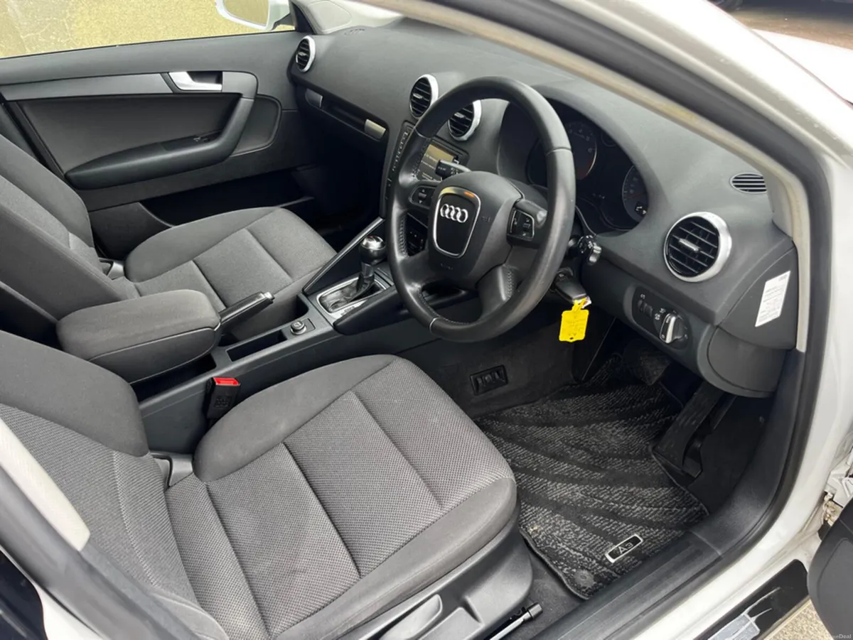 Audi A3 AUTOMATIC 1.4 PETROL - Image 4