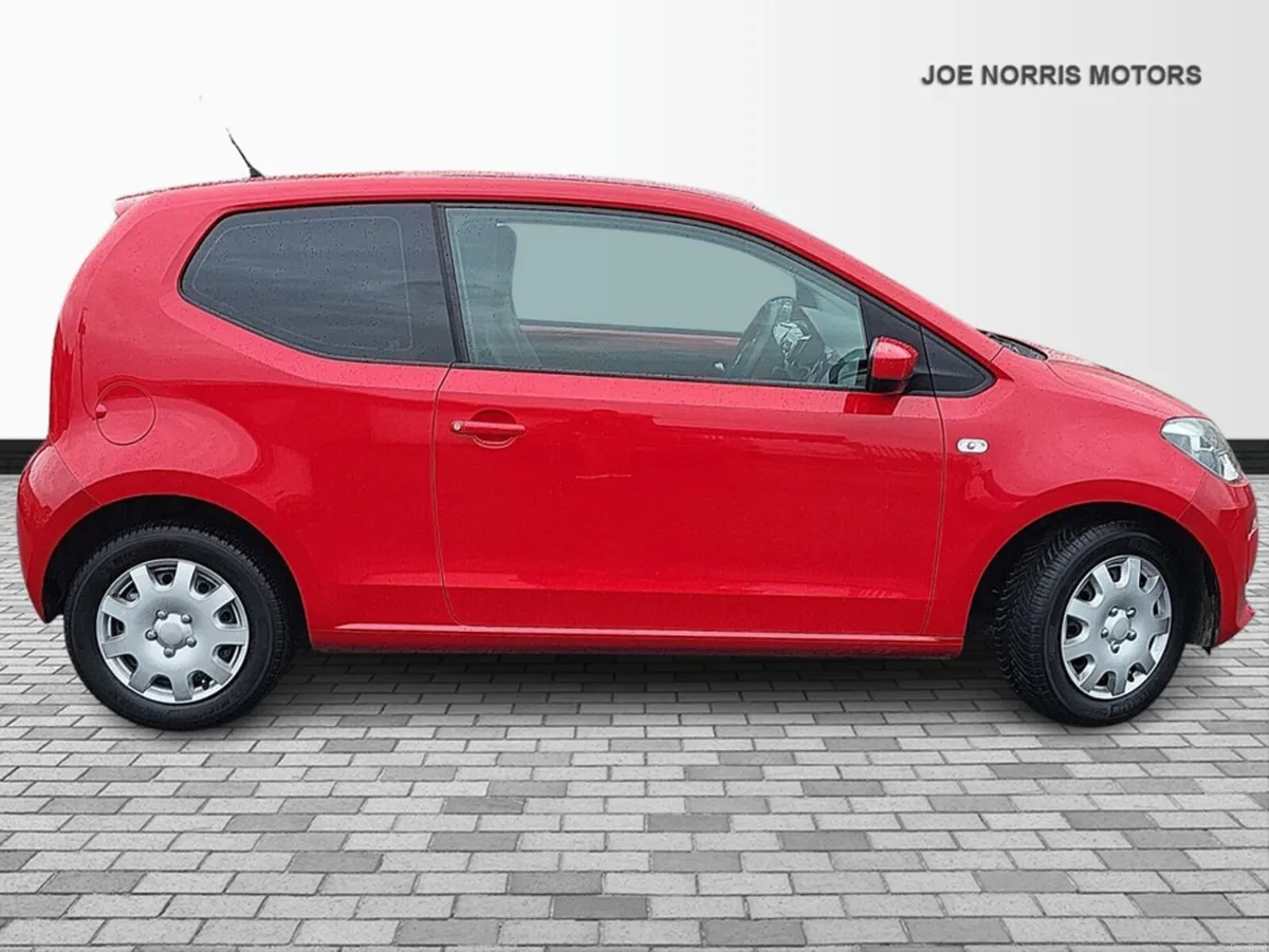 Volkswagen up! 3 DR AUTOMATIC - Image 4