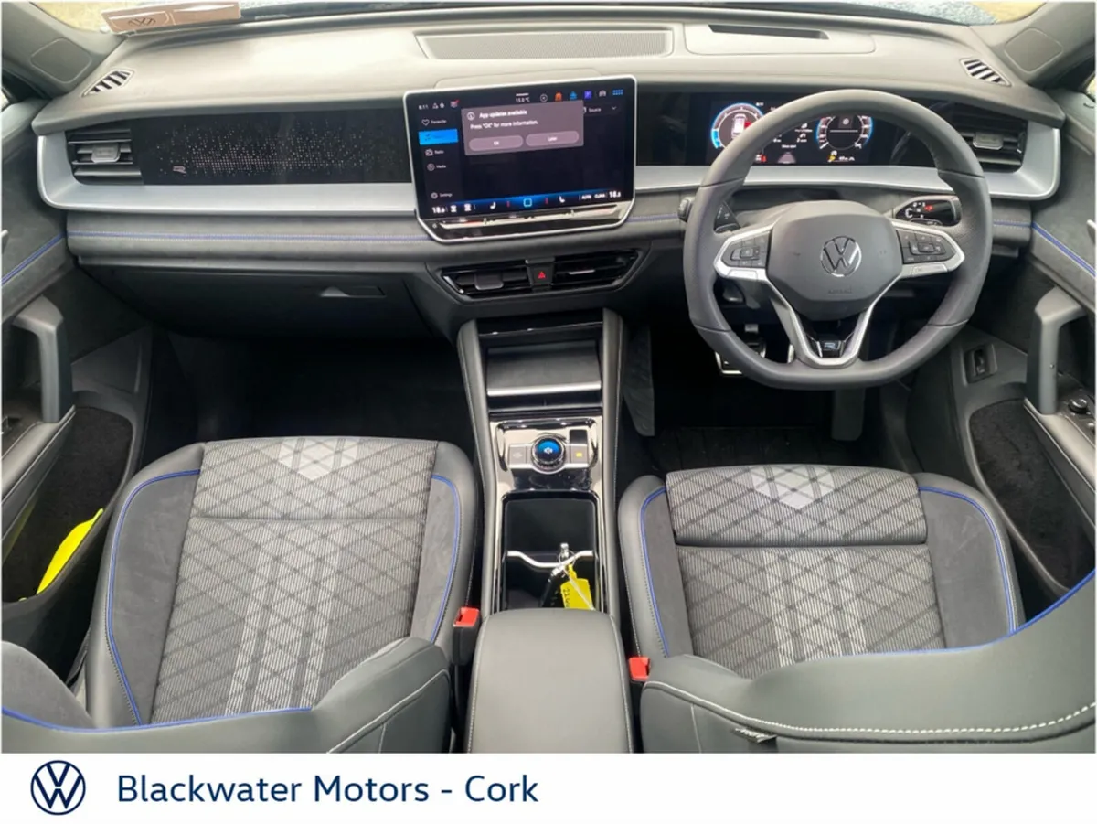 Volkswagen Tayron 2.0TDI 150BHP R-LINE 75 AUTOMATI - Image 3