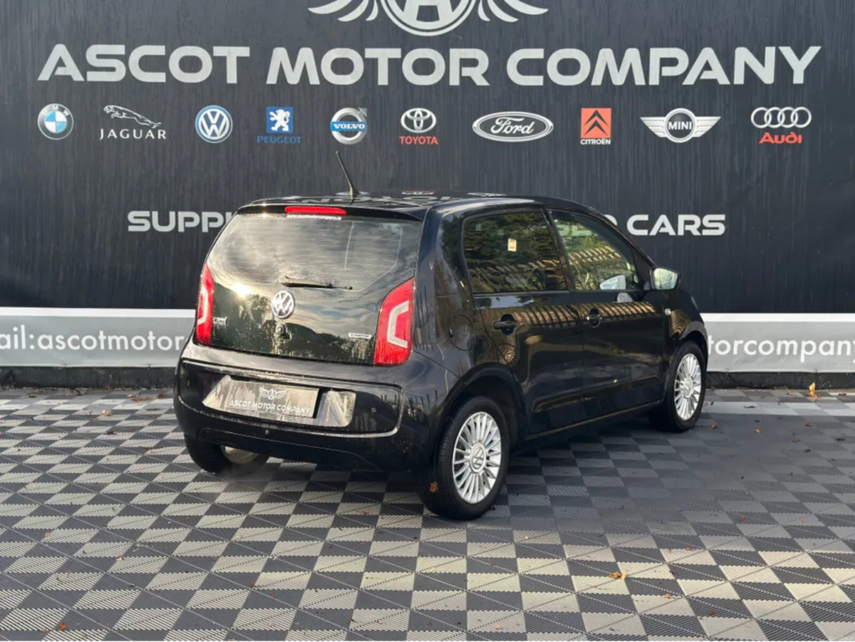 Volkswagen up! Auto - Image 6