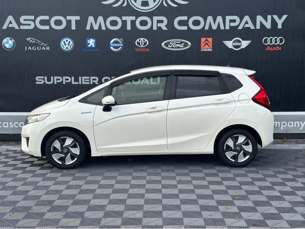 Honda Fit Automatic - Image 3