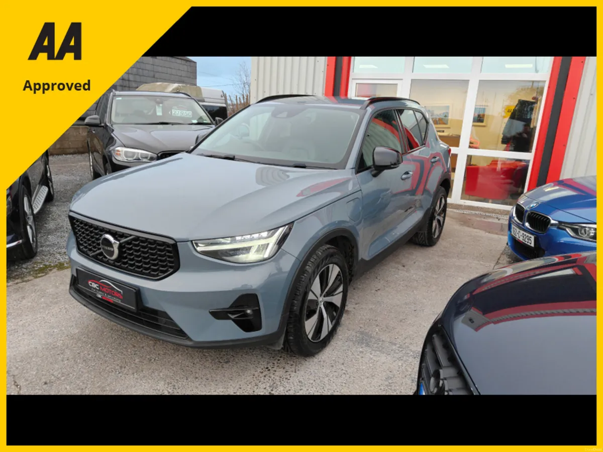 Volvo XC40 2022 XC40 Petrol Plug In Hybird Plus Da - Image 4