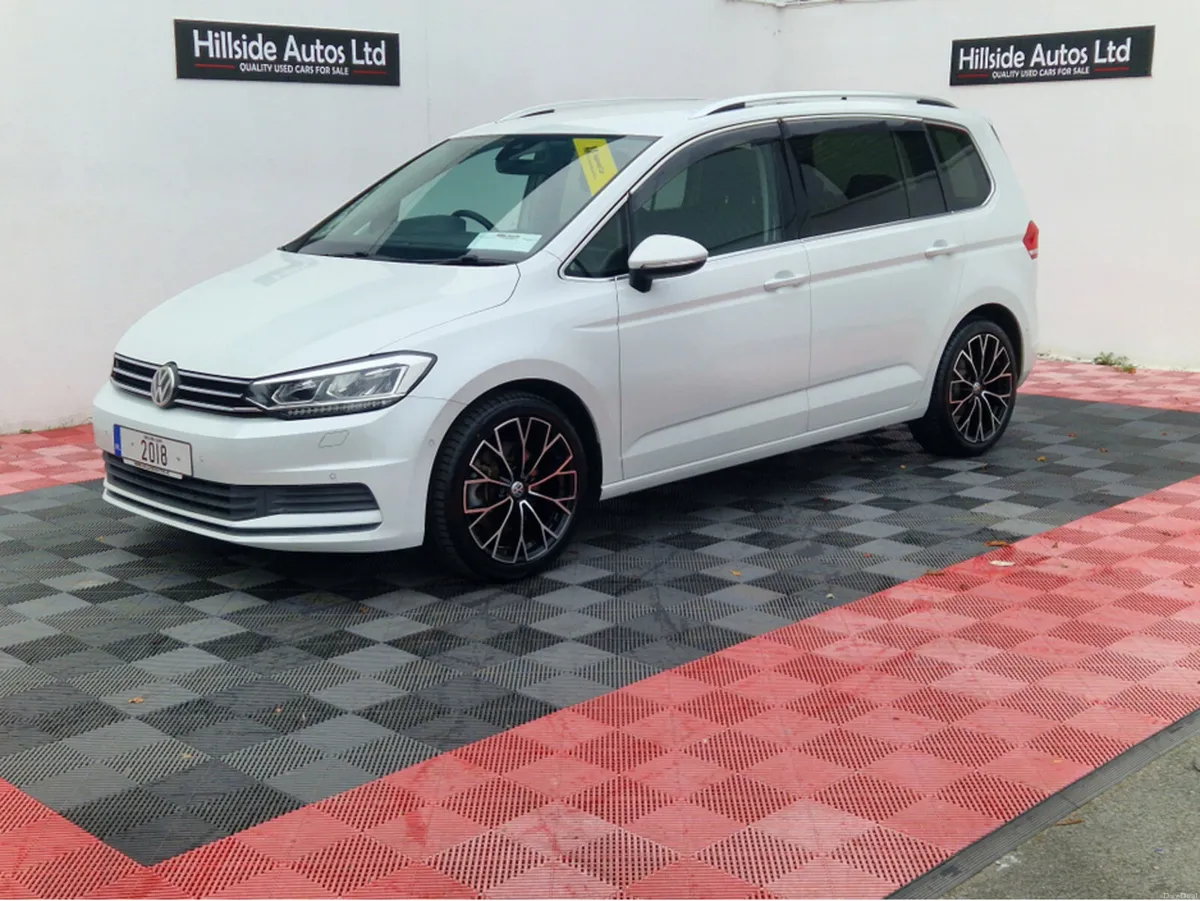 Volkswagen Touran COMFORTLINE 1.4 PETROL AUTOMATIC - Image 4