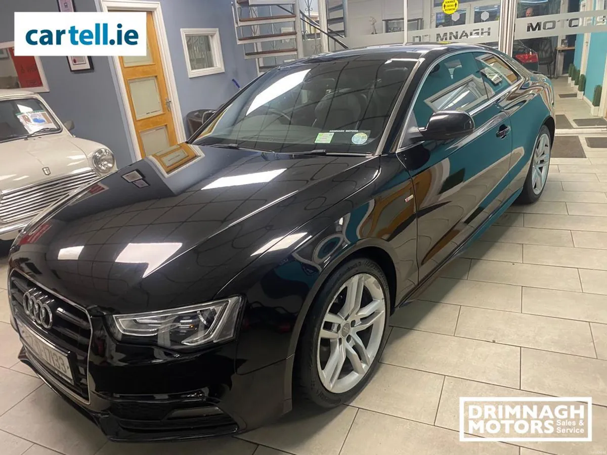 Audi A5 2.0 S line black edition - Image 2