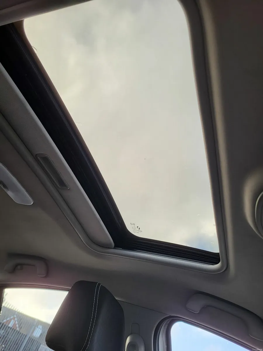 Renault Fluence 2016 NCT 02/28 - Image 4