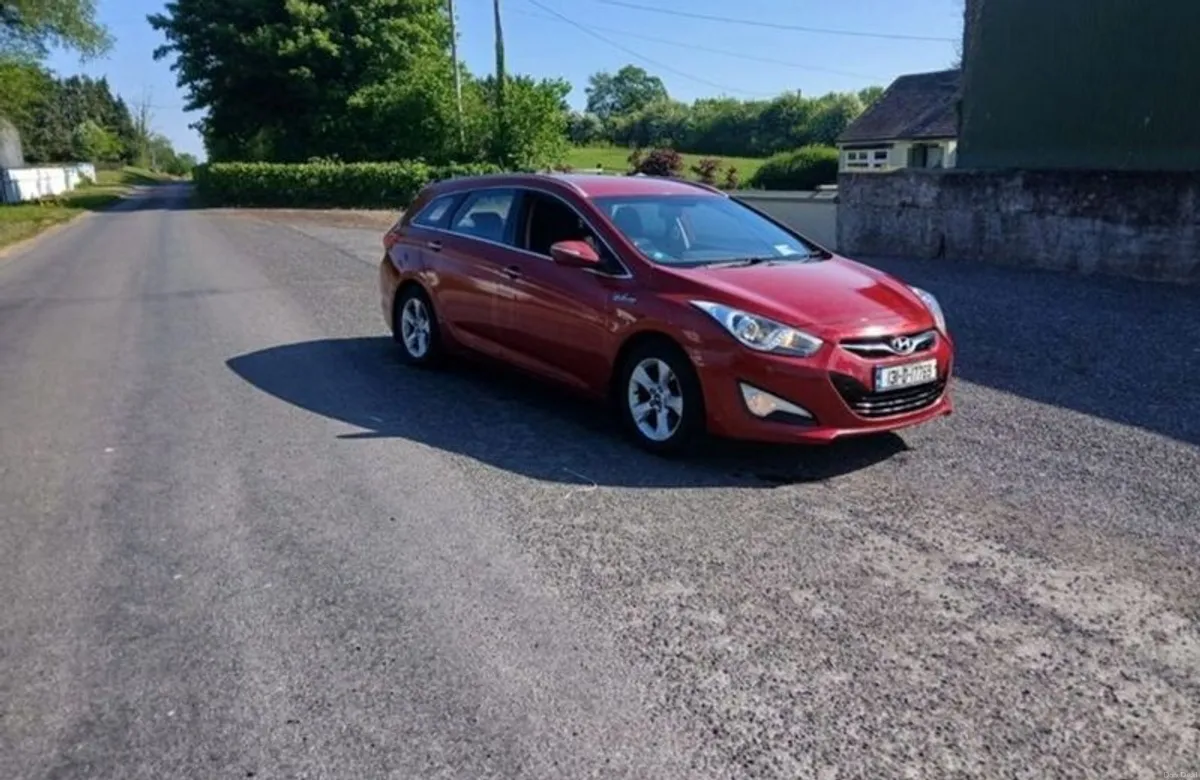 2013 Hyundai I40 Estate Needs Work - Image 1