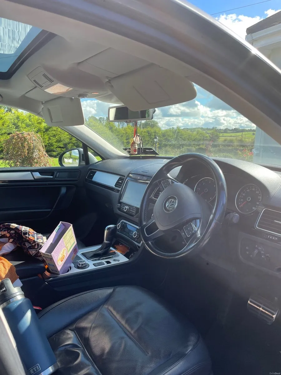 Volkswagen Touareg R line 2014 - Image 2