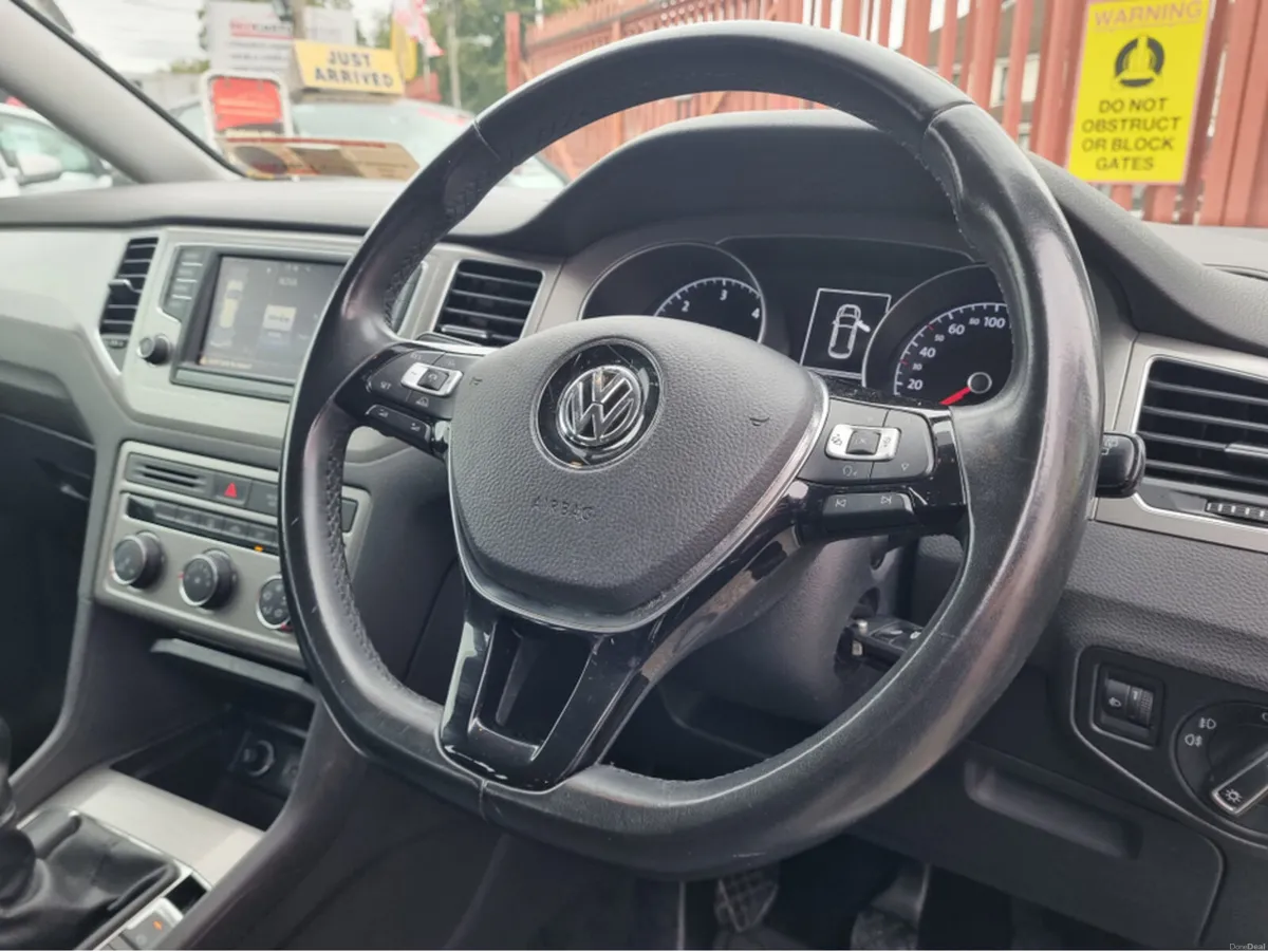 Volkswagen Golf 1.6 TDI 5DR (NCT 11/26) - Image 6