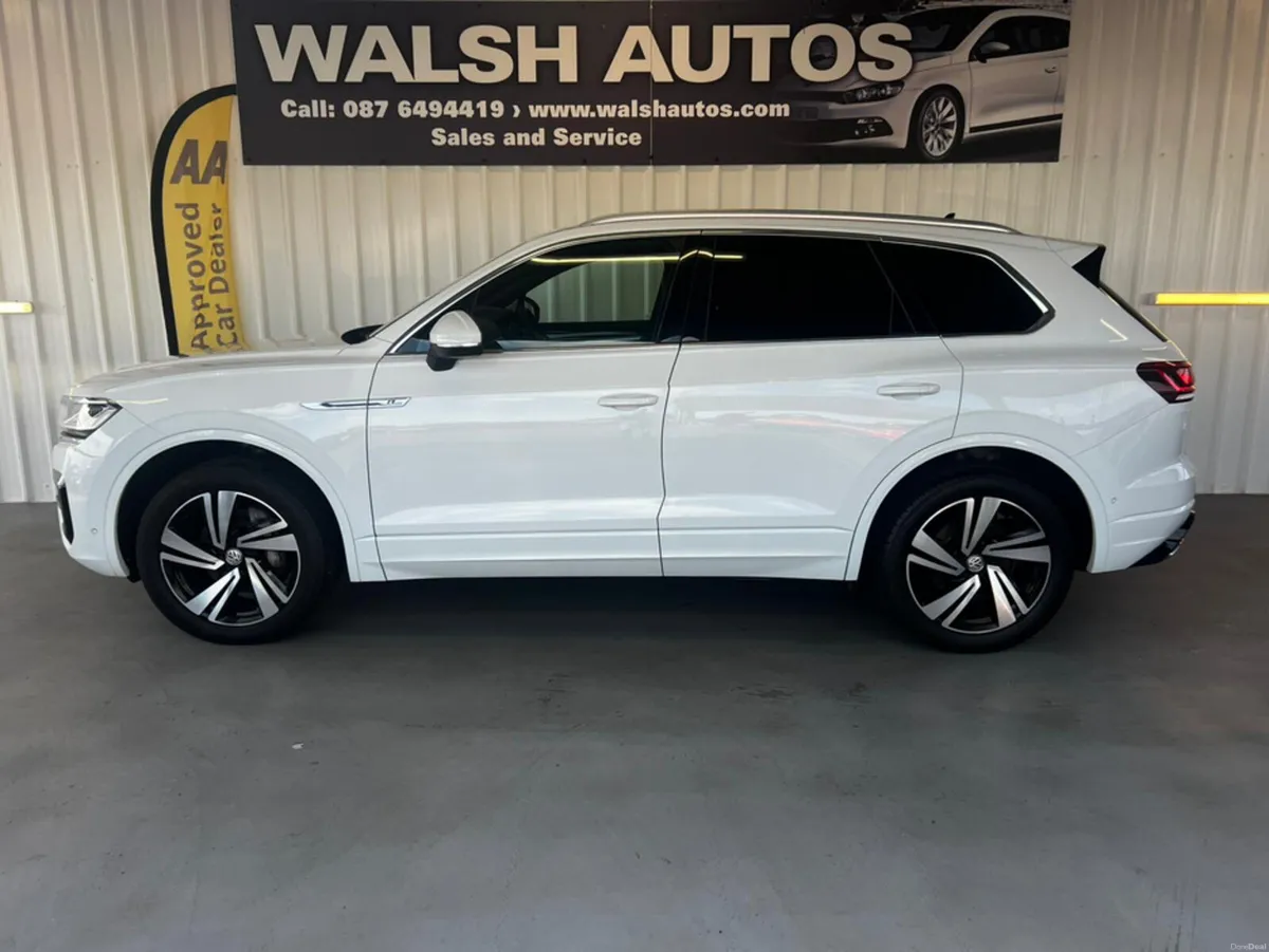 Volkswagen Touareg 3.0 TDI R LINE 4M 231P 231PS 5D - Image 2