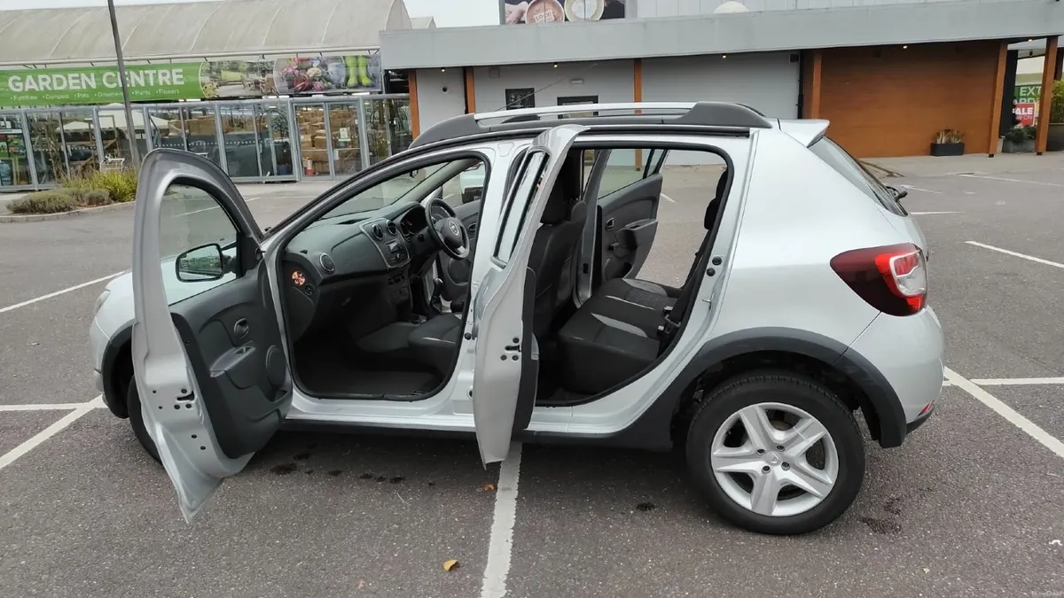 Dacia Sandero Stepway 2016 - Image 4