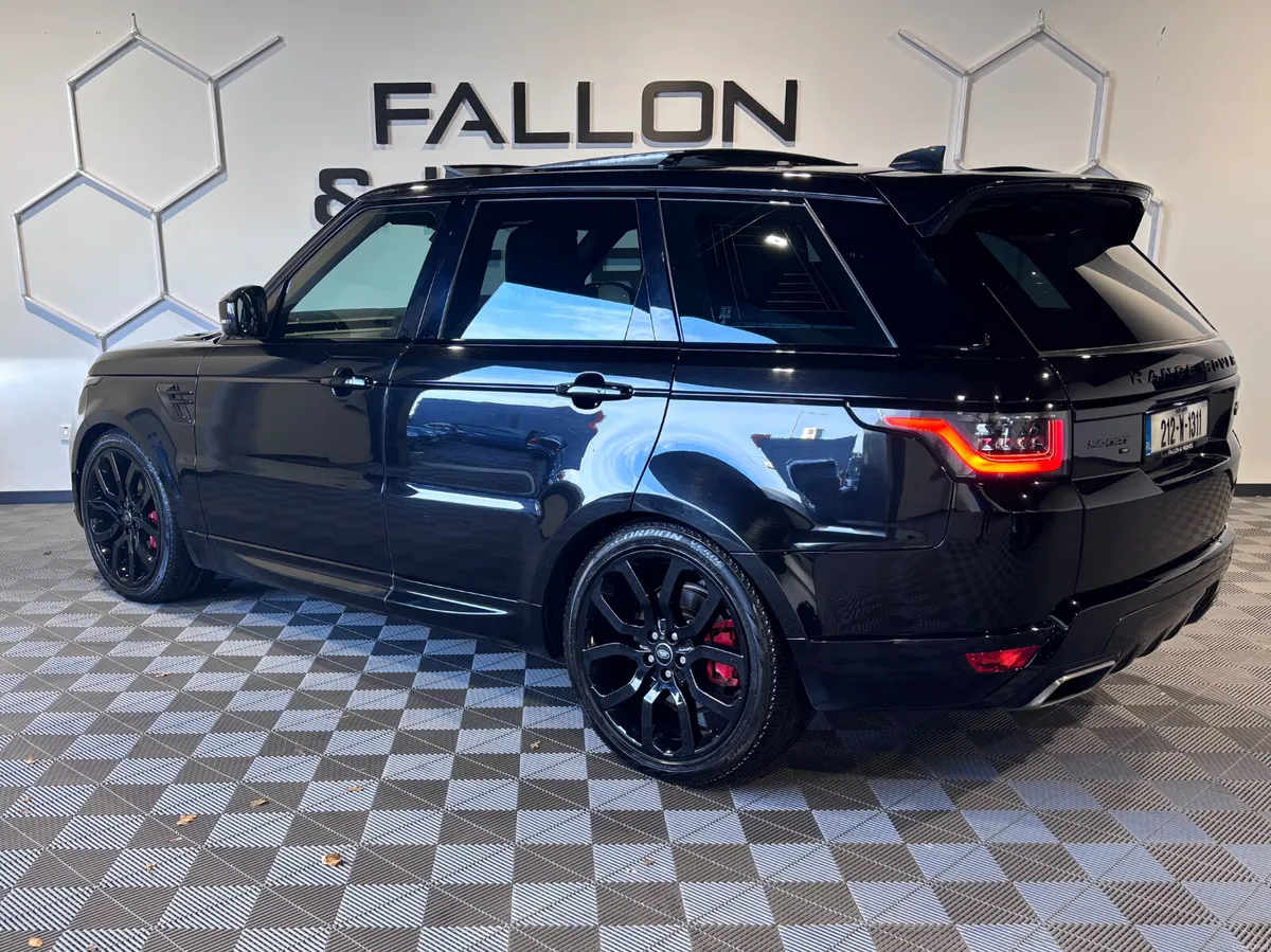 Land Rover Range Rover Sport 3.0 DIESEL HIGH SPEC - Image 3