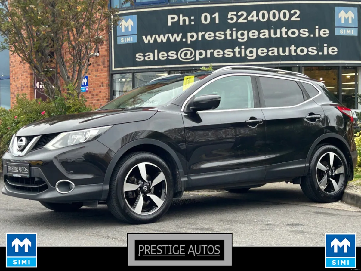 Nissan Qashqai 1.2 PETROL SV PREMIUM PAN ROOF *CAR - Image 3