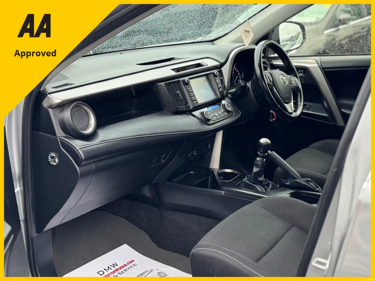 Toyota RAV4 RAV4 2.0 D-4D LUNA SPORT 4DR - Image 4