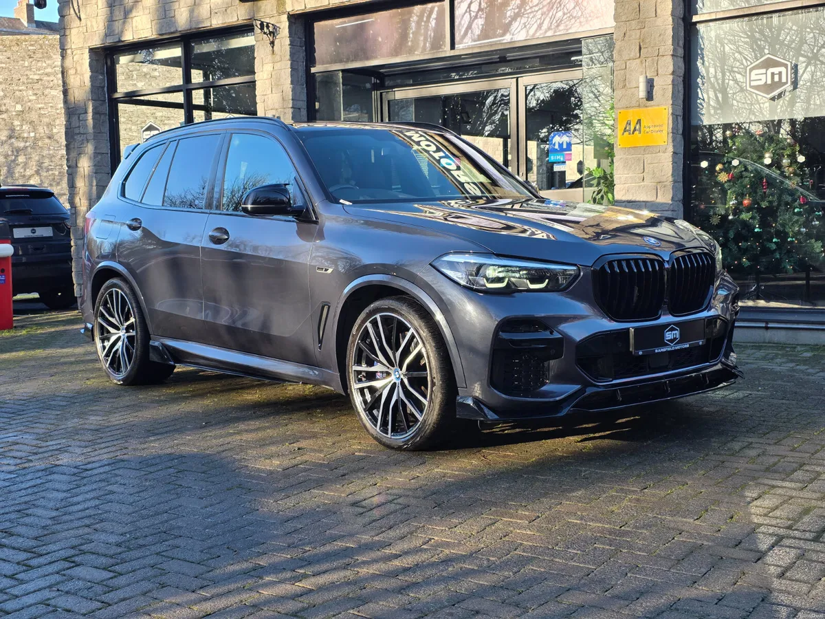 2022 BMW X5 45 E M-SPORT AUTO. - Image 4