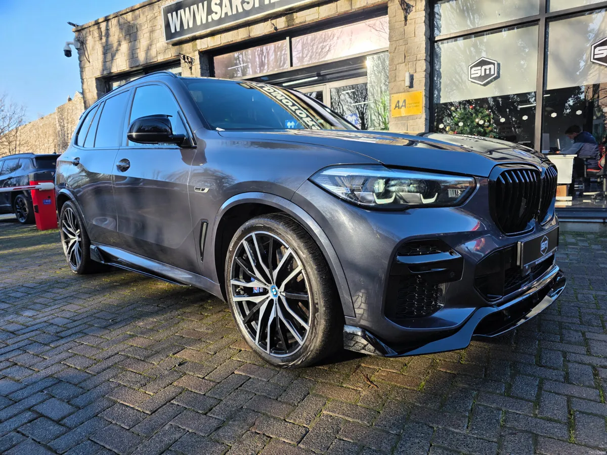 2022 BMW X5 45 E M-SPORT AUTO. - Image 3