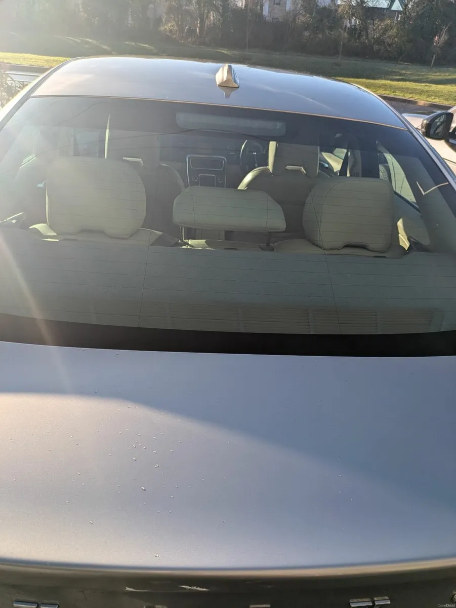 Volvo S60 2012 - Image 3