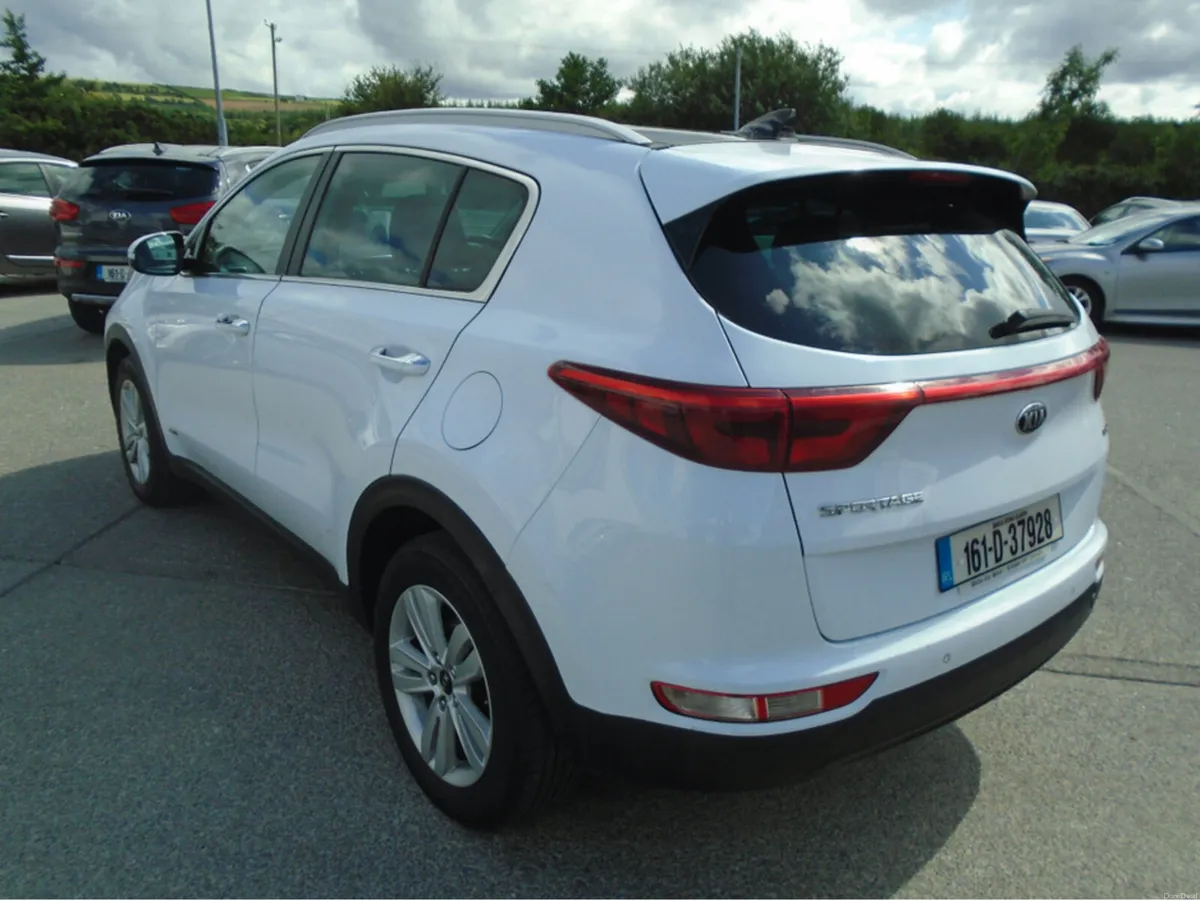 Kia Sportage 4X4 EXS 5DR AUTOMATIC - Image 4