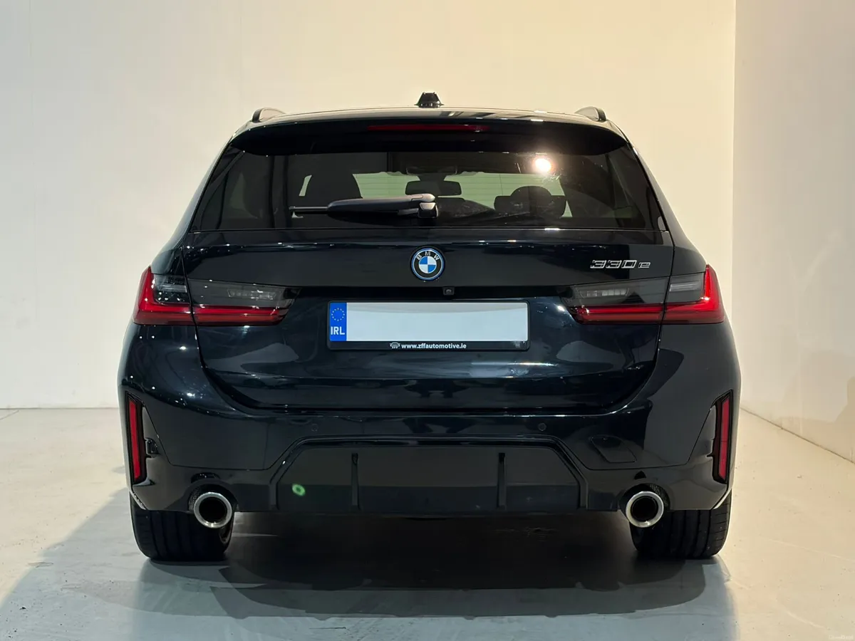 2023 BMW 330E M Sport LCI Pro Auto Estate - Image 4